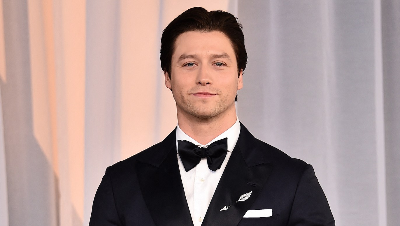Off Campus’ Stephen Kalyn Explains Brunette Makeover for ‘Housemaid’ Sequel