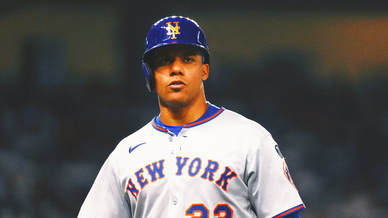 Mets Overhaul Manager Carlos Mendoza's Staff After Late-Season Collapse