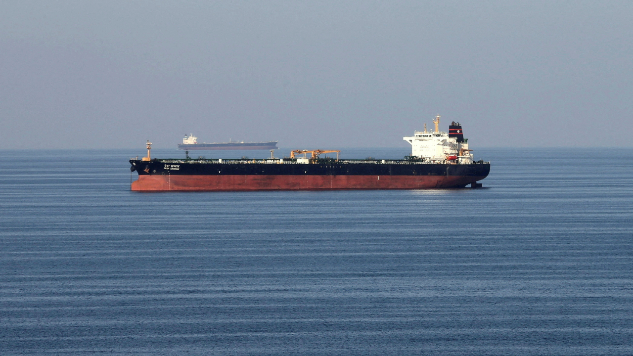 Oil tanker traffic through Strait of Hormuz hits highest level since conflict began but mines remain
