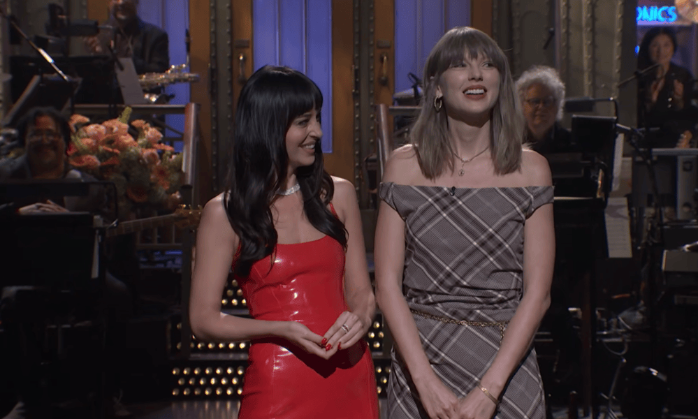 Taylor Swift Is Pretty in Plaid During Surprise 'SNL' Cameo