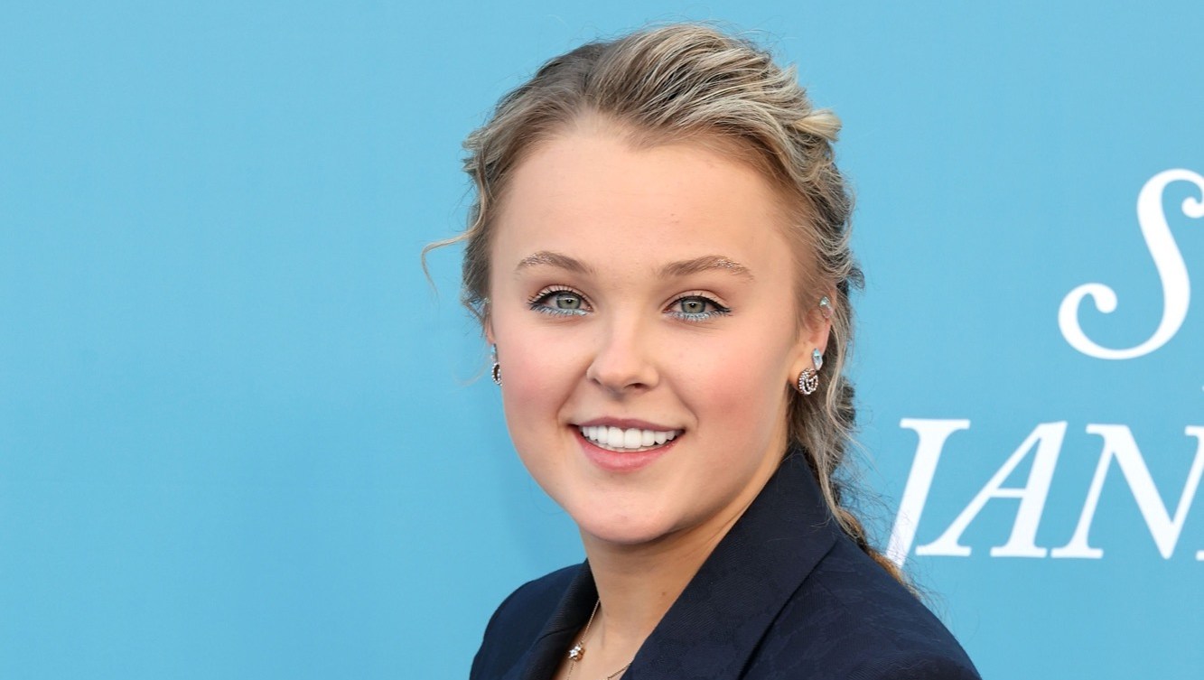 JoJo Siwa Changes Her Name on TikTok — and Fans Have Thoughts