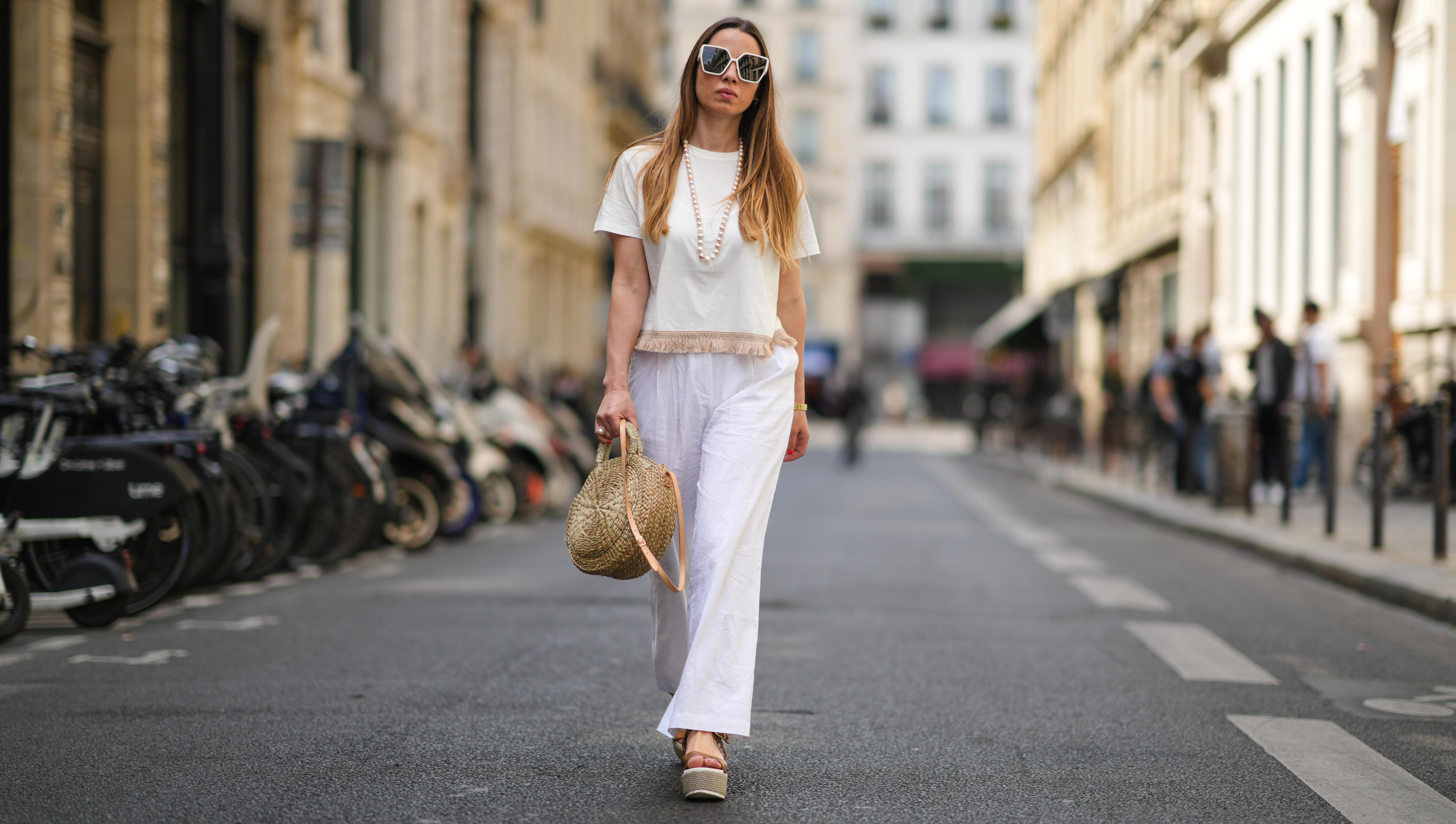 Skip Chunky Sneakers — These Rich Mom Walking Sandals Are Comfier