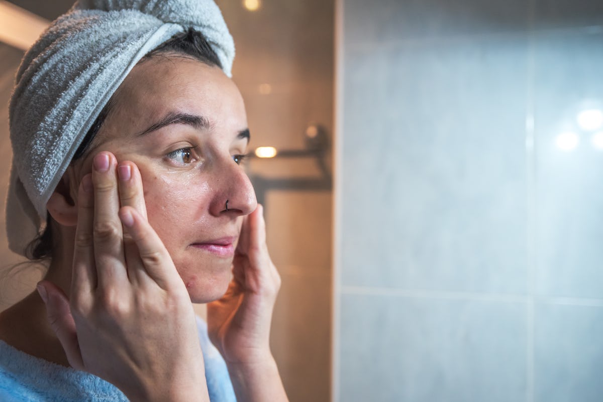 What's The Difference Between Retinol, Retinal, &amp; Retinoid?