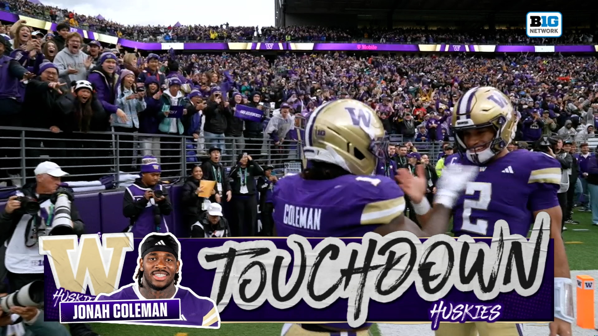 Washington's Jonah Coleman scores 12-yard TD off CRAZY trick play to re-take lead over Illinois