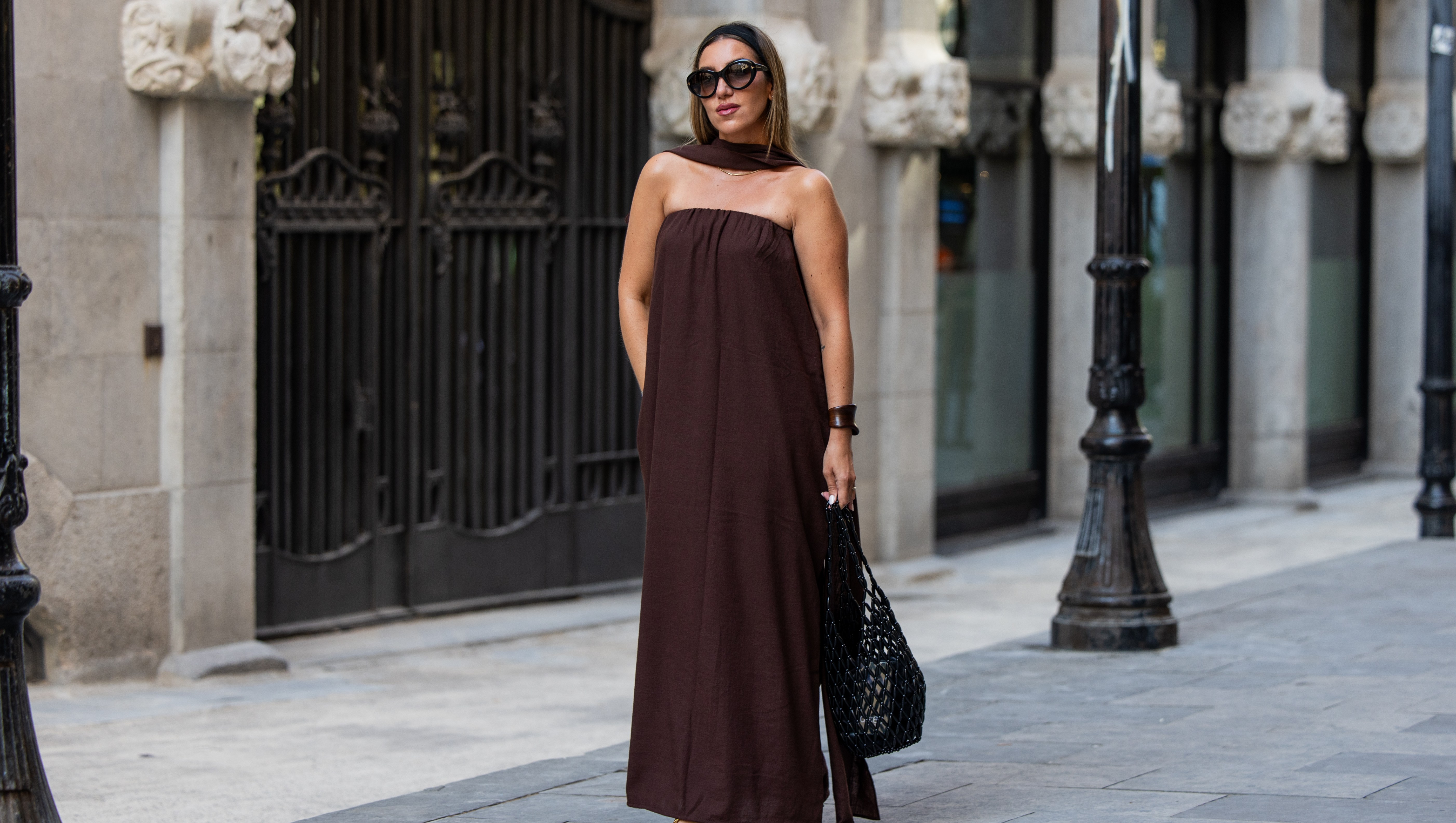 Fashion Girls Are Wearing This Rich Chocolate Brown (Instead of Black)
