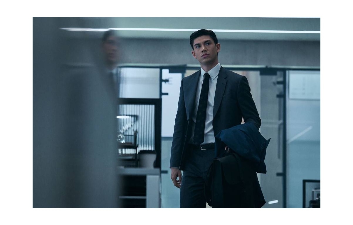 War's [Spoiler] Addresses Show's Shocking Series Premiere Twist