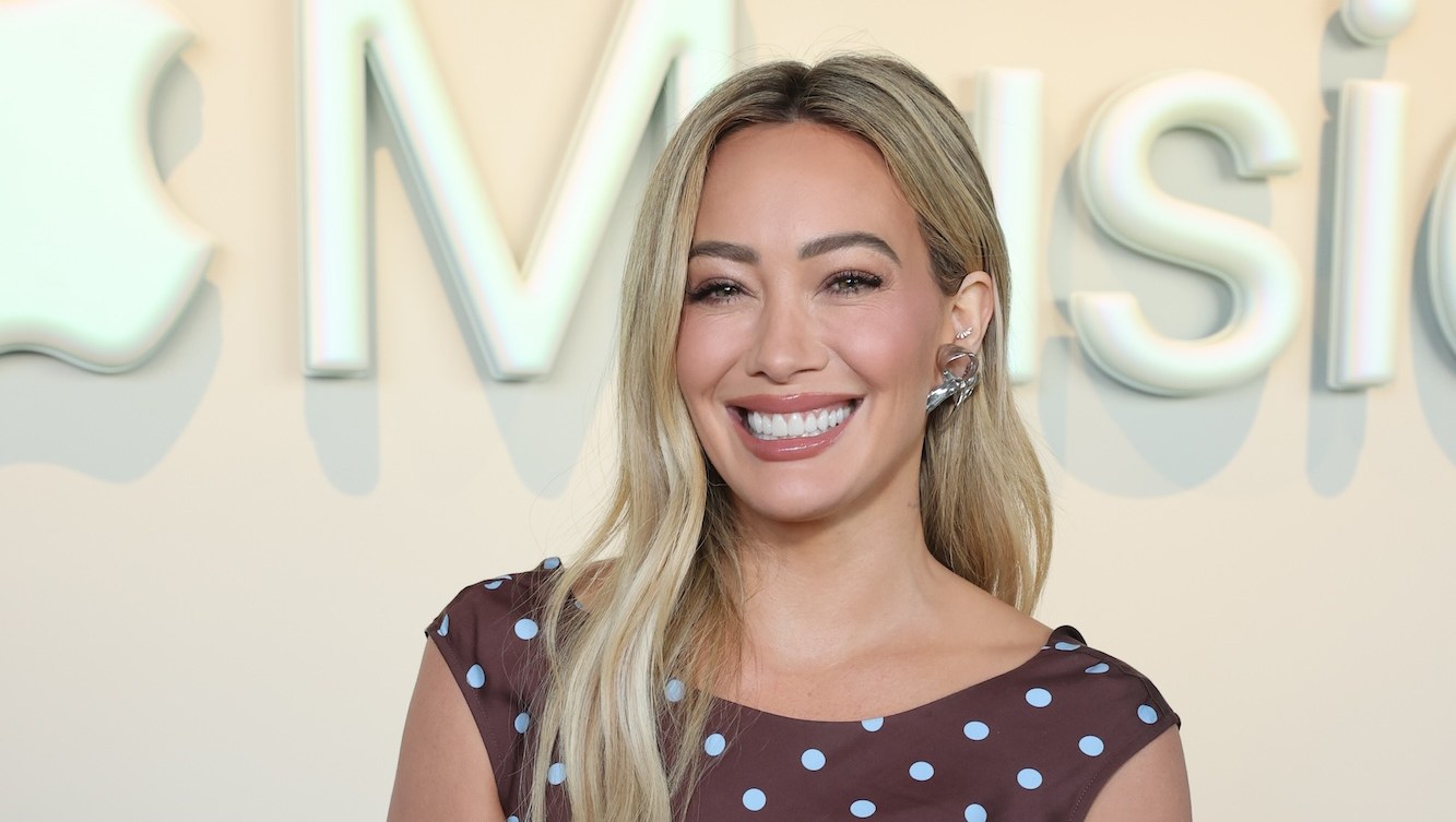 Why Hilary Duff Says She Looked 'Like Elizabeth Holmes' While Giving Birth