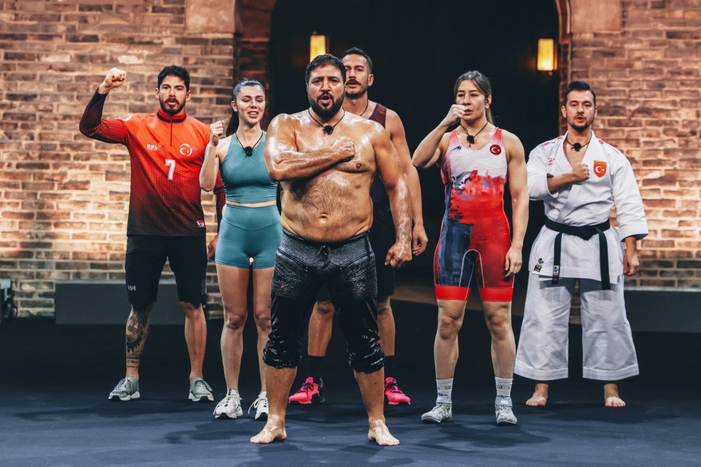 18 Must-Watch Reality Shows on Netflix Right Now (November 2025)