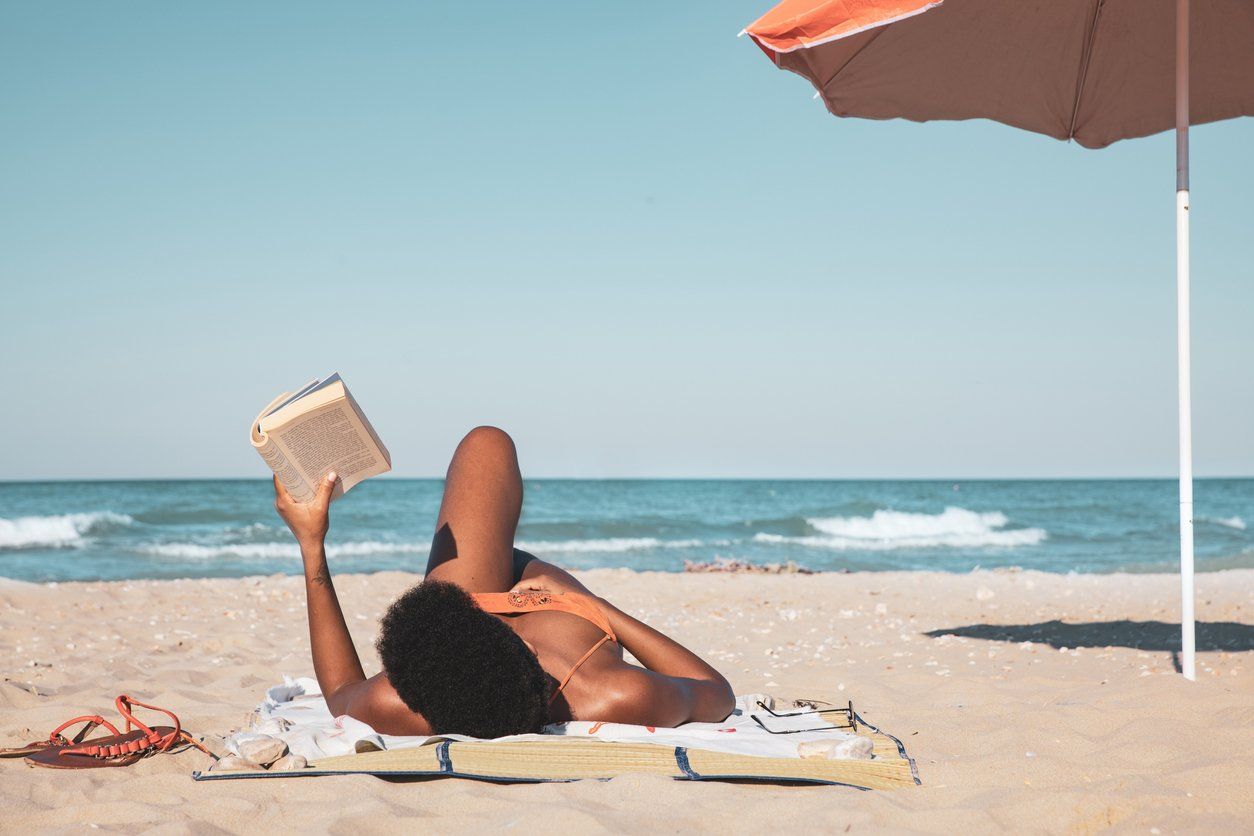 5 Hot and Healthy Beach Reads