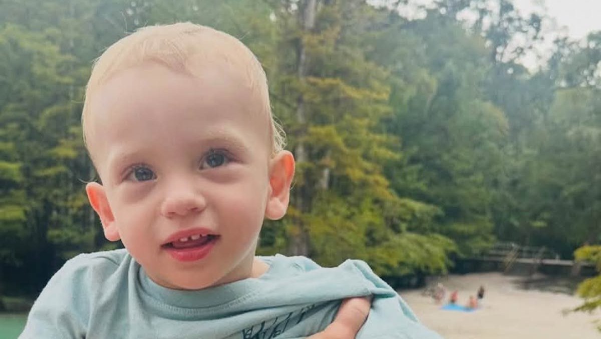 Toddler, Grandparents Identified as Victims Found Dead After Mysterious Calls