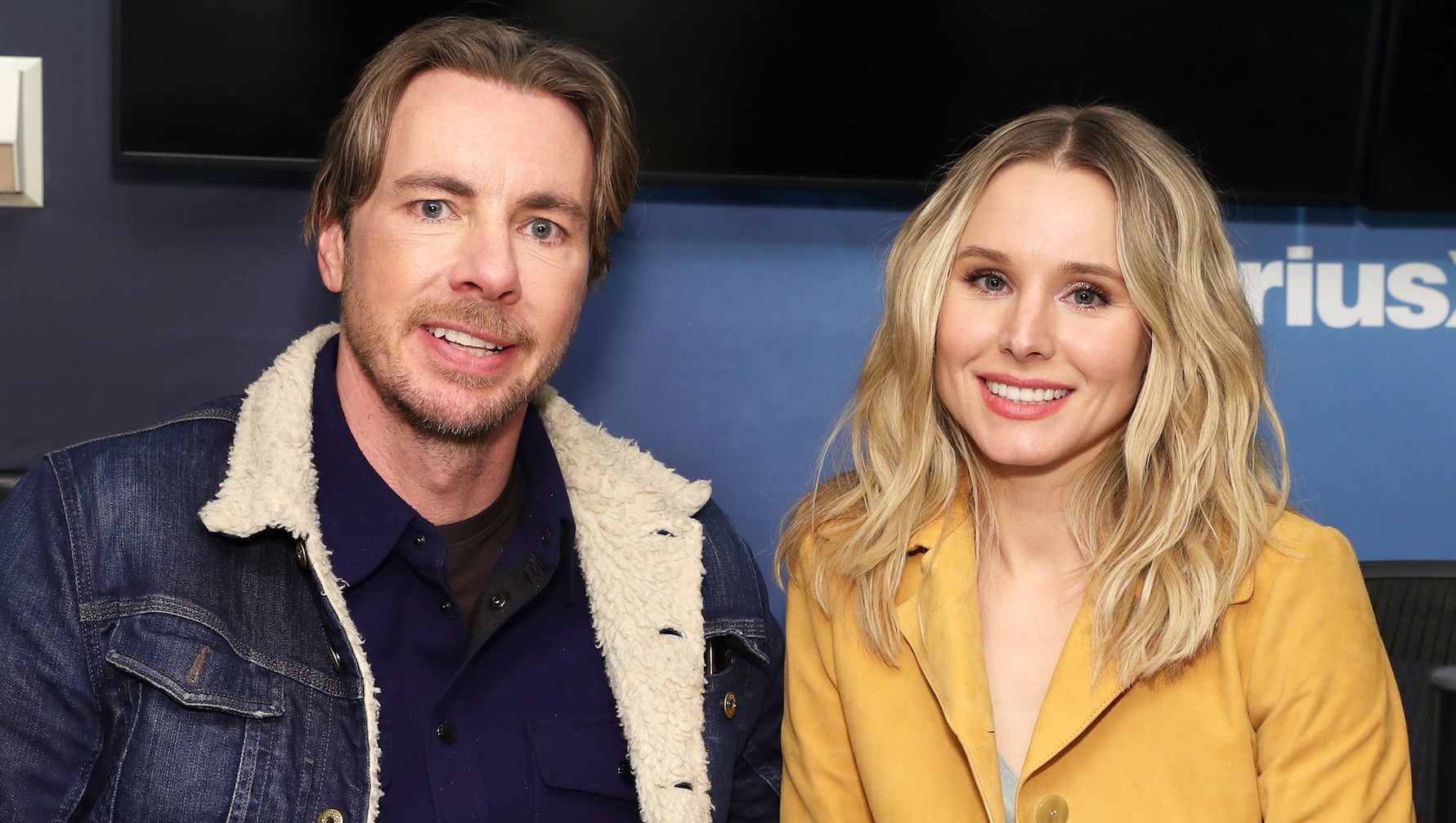 Kristen Bell and Dax Shepard Cozy Up in Photos After Anniversary Post Drama