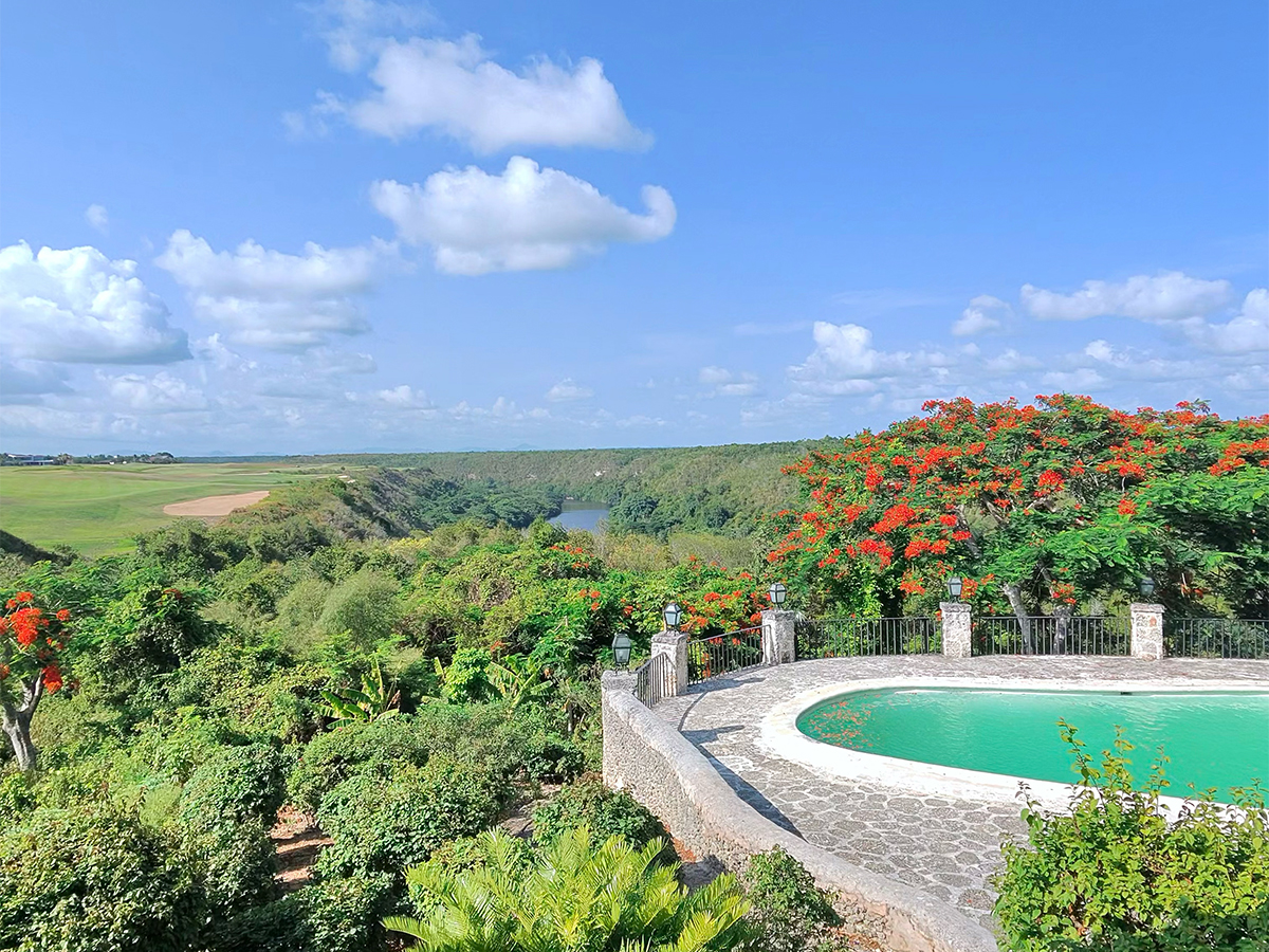 Private Villas, Oceanfront Golf, and a Beach Club: Why Casa de Campo Is the Best Hotel in the Dominican Republic
