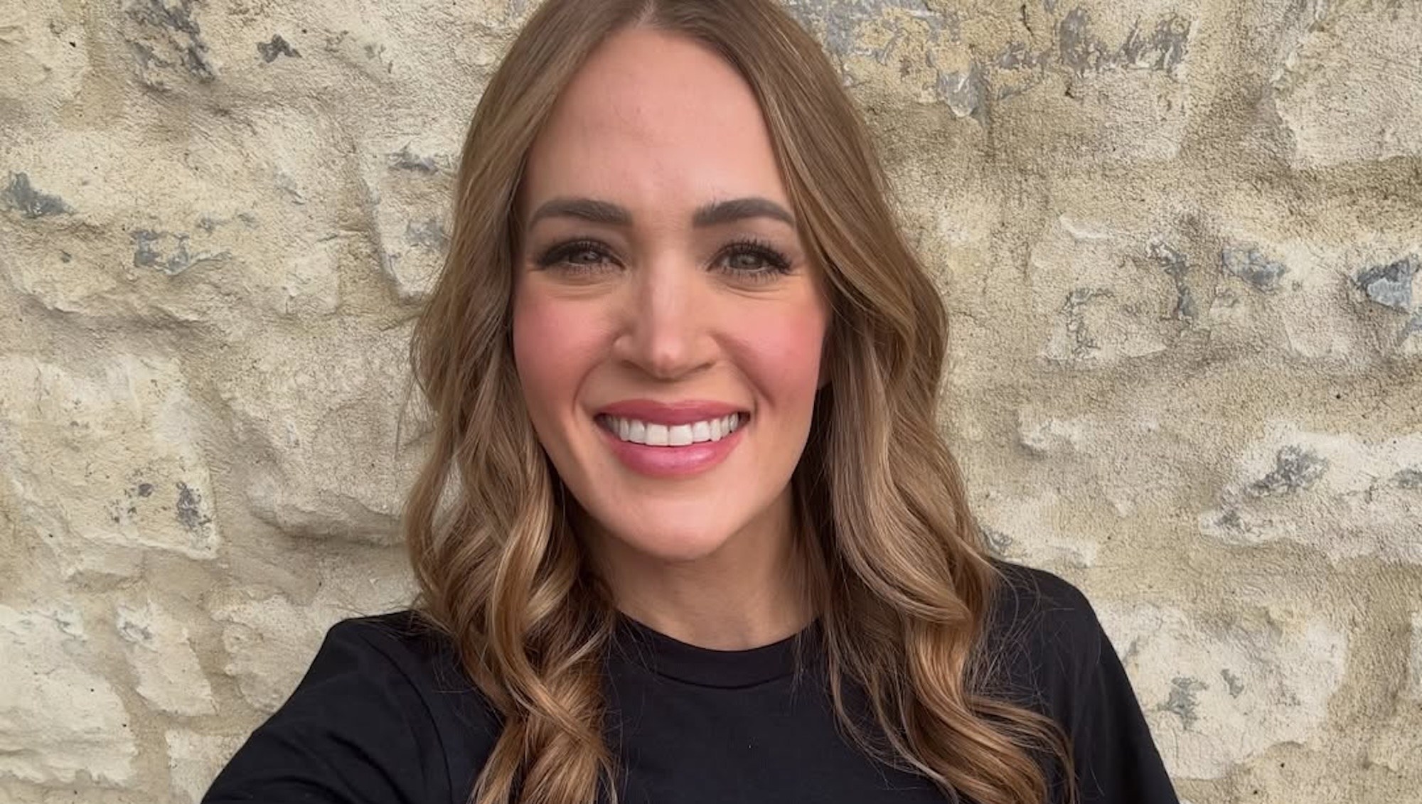 Every Celeb Hair Transformation of 2025: Carrie Underwood’s Brown Hair, More