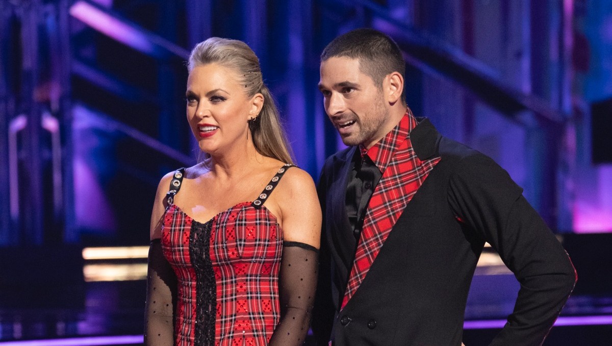 Alan Bersten Defends ‘Great Connection’ With ‘DWTS’ Partner Elaine Hendrix