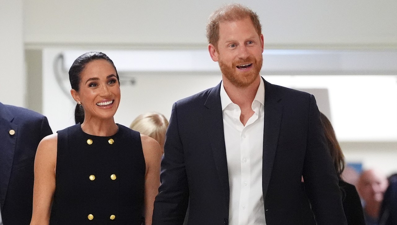 ‘SNL UK’ Parodies Prince Harry and Meghan Markle’s Move Back to England
