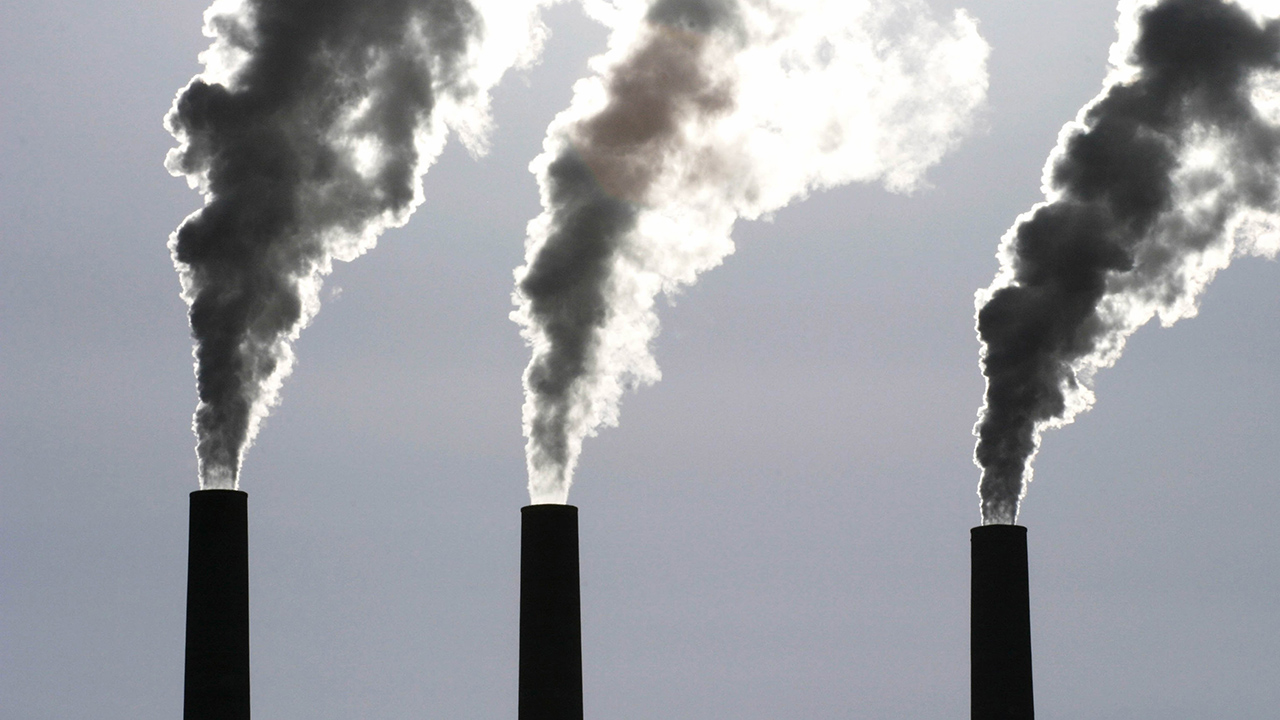 Trump admin puts $625M toward keeping coal plants open, lower energy costs