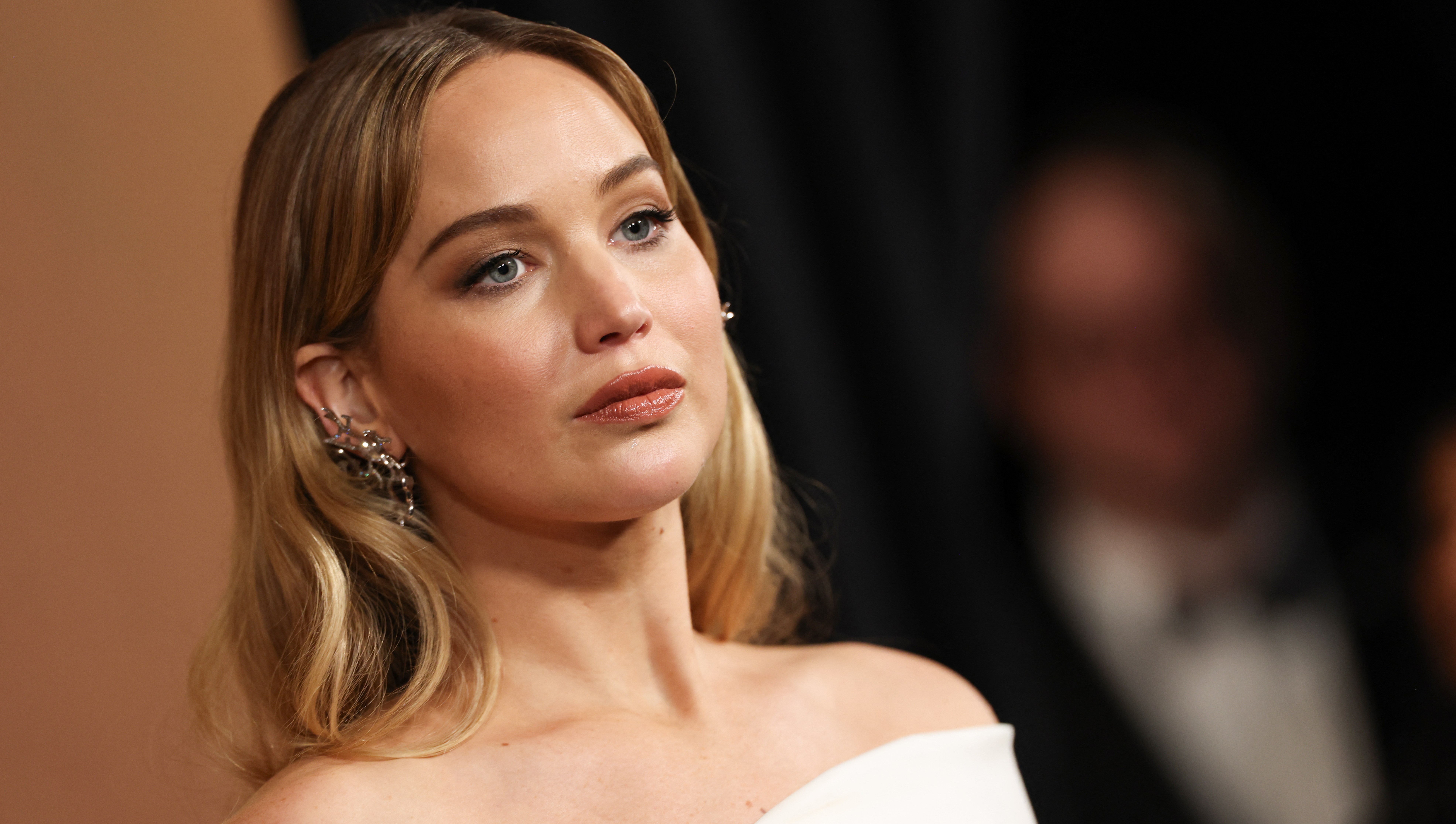 Jennifer Lawrence’s Leopard Shoes Are the Cool-Girl Alternative to Flats