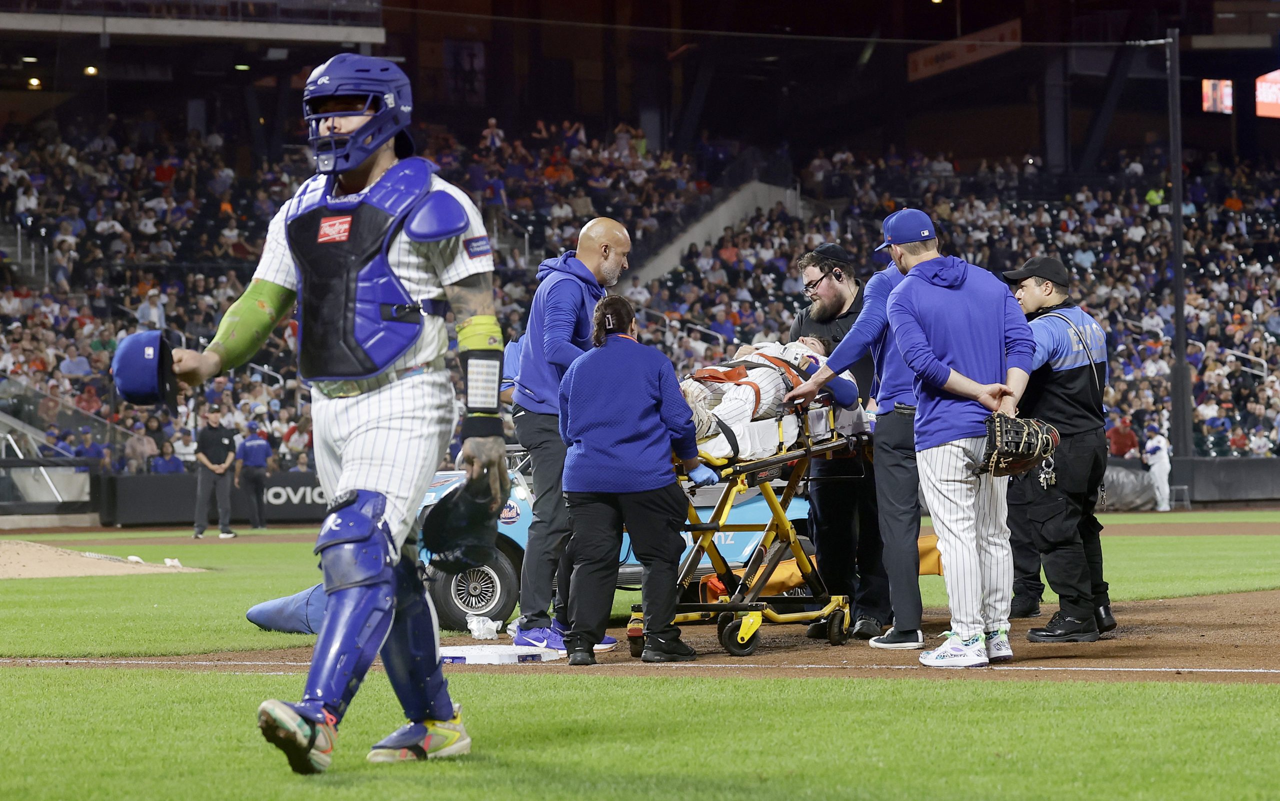 Mets' Jared Young Has Scary Collision With Nolan McLean; CT Scan Negative