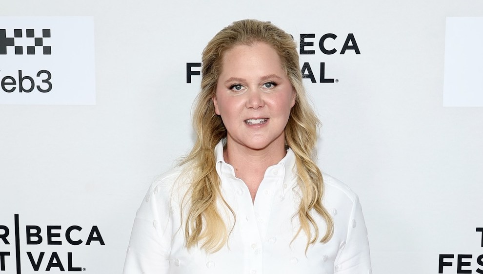 Amy Schumer Deletes Pre–Weight Loss Photos From Social Media: 'No Reason!'