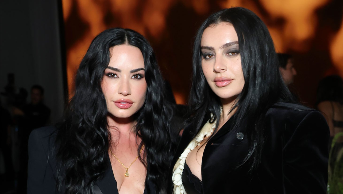 Demi Lovato, Elle Fanning, Jesse Plemons and More!