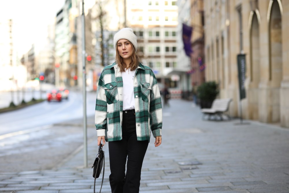 Cabin Chic! 17 Cozy, Luxe Fall Pieces That Scream 'Upstate New York'