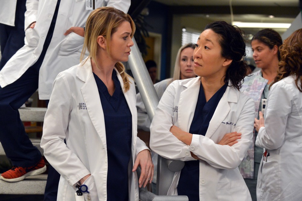 Sandra Oh Makes Rare Comment About 'Grey's Anatomy' Exit Amid Renegotiations