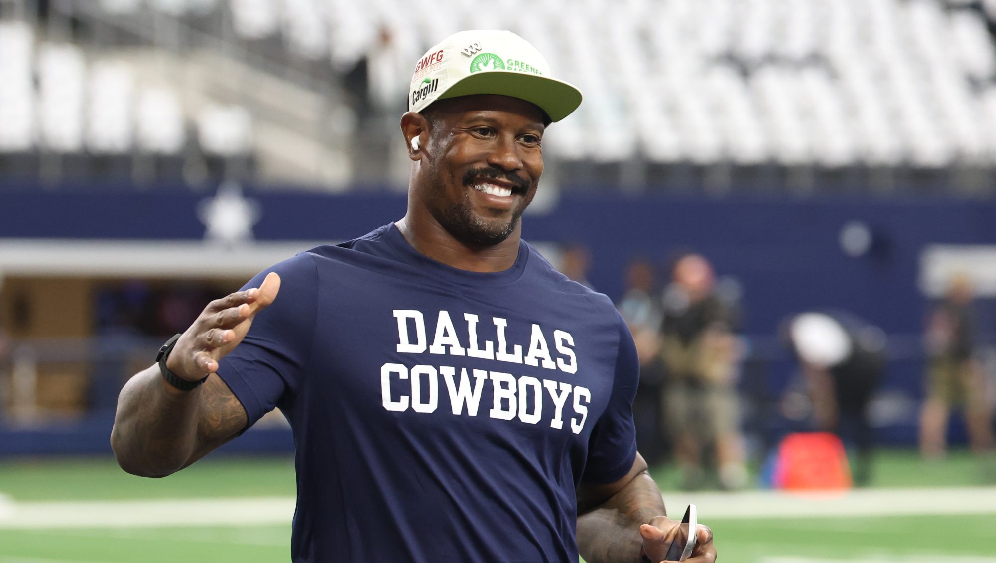 Inside Von Miller’s ‘Country Club for Chickens,’ Backed by Patrick Mahomes