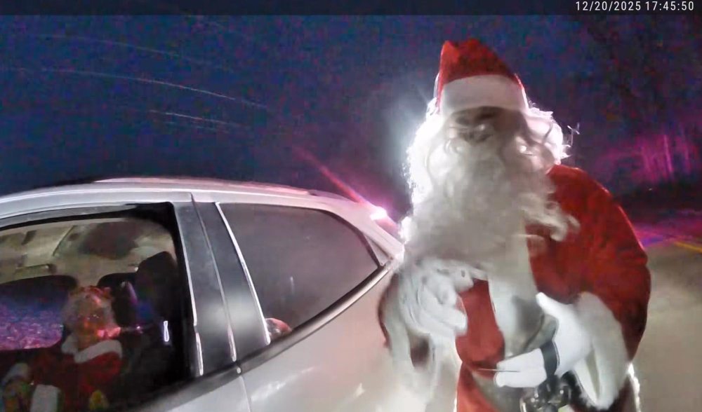 Ohio Police Pull Over a Santa Claus and Mrs. Claus for Speeding in Video
