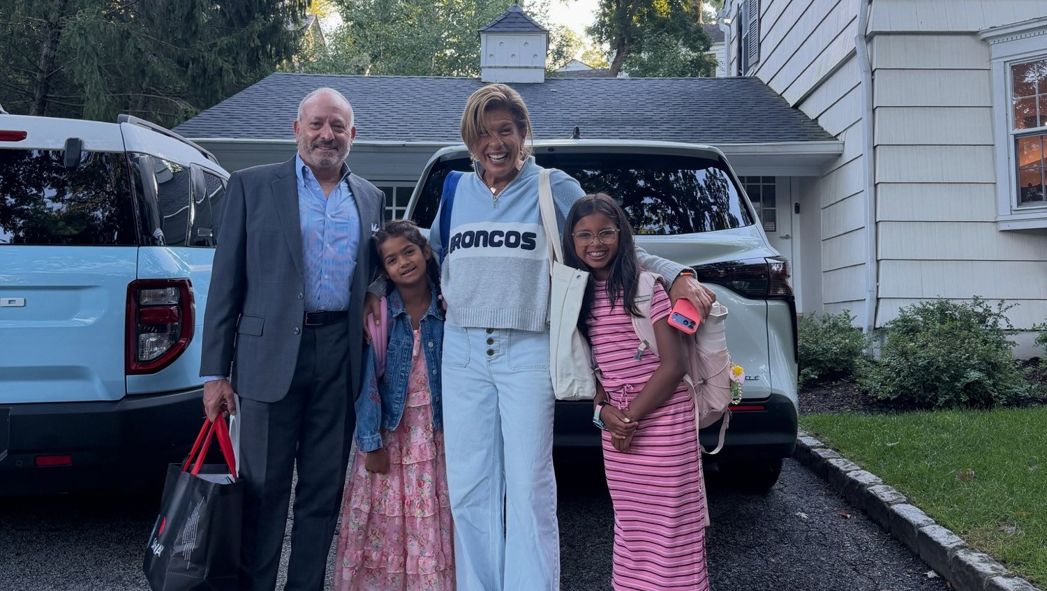 Hoda Kotb Reunites With Ex Joel Schiffman for Daughters' 1st Day of School
