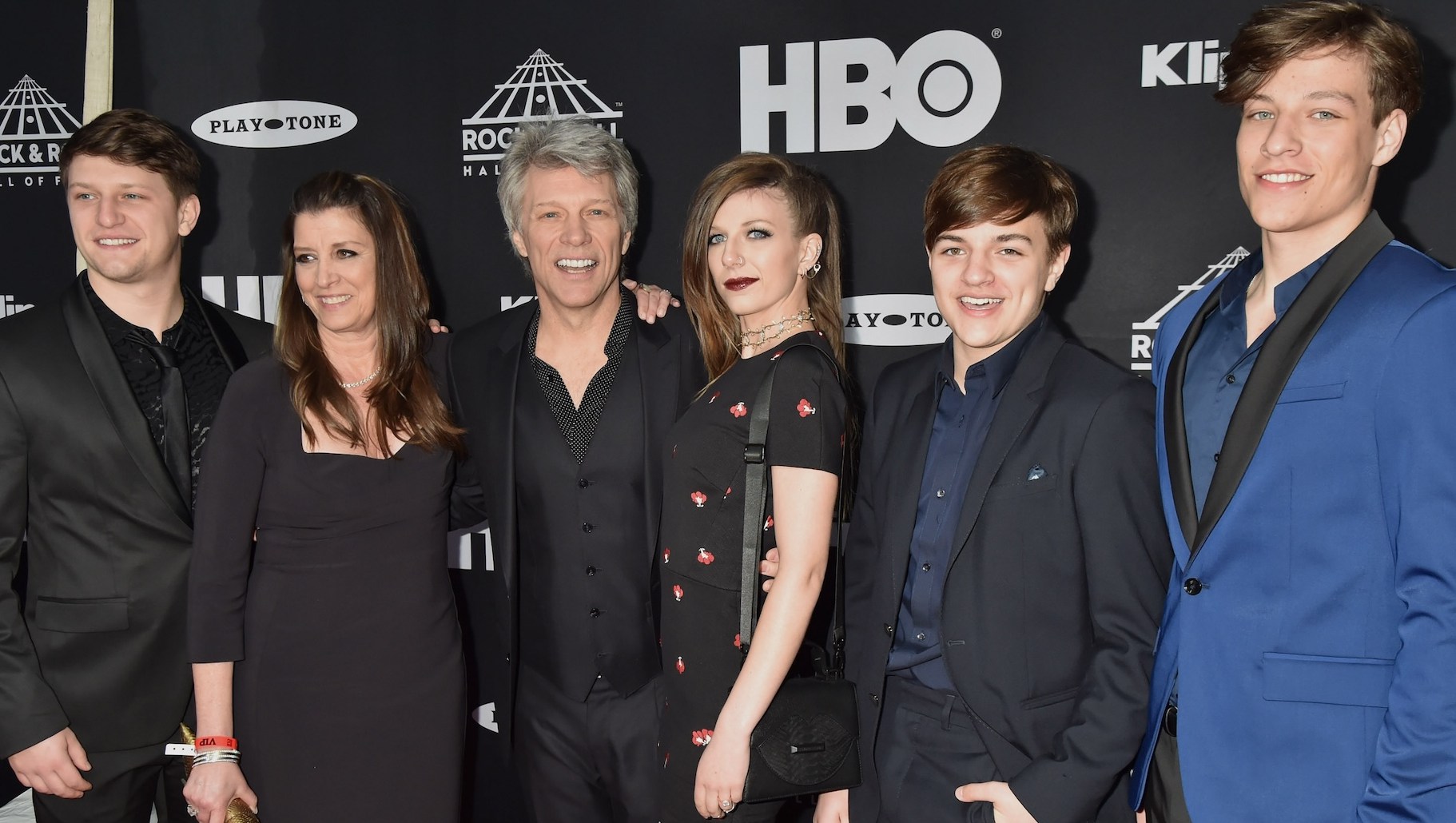 Jon Bon Jovi’s Family Guide: Wife Dorothea, 4 Kids, Mille Bobby Brown, More