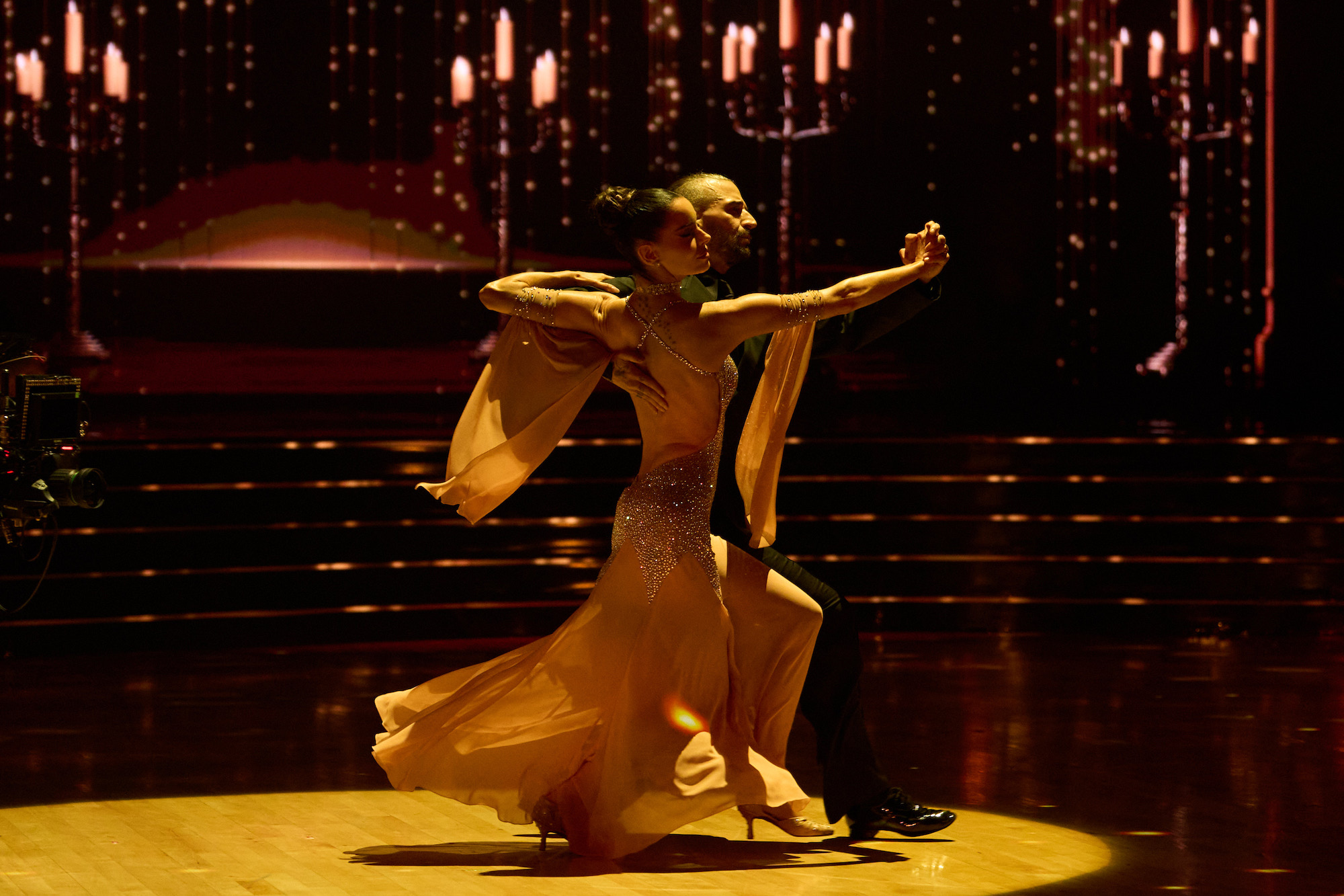 Maura Higgins Reveals Whether Anyone Has Slid Into Her DMs During 'DWTS'