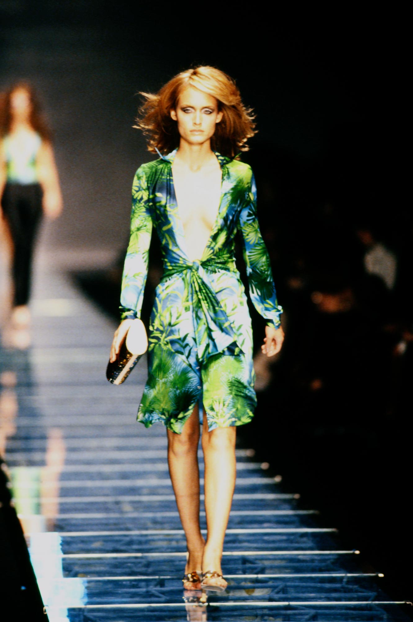 Model Amber Valletta Rewears Versace Dress That Jennifer Lopez Made Famous