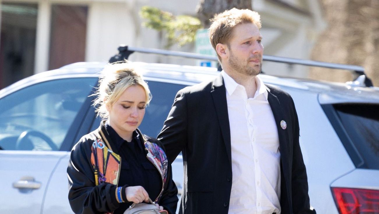 Hayden Panettiere's Ex Brian Hickerson Detained After Bar Altercation