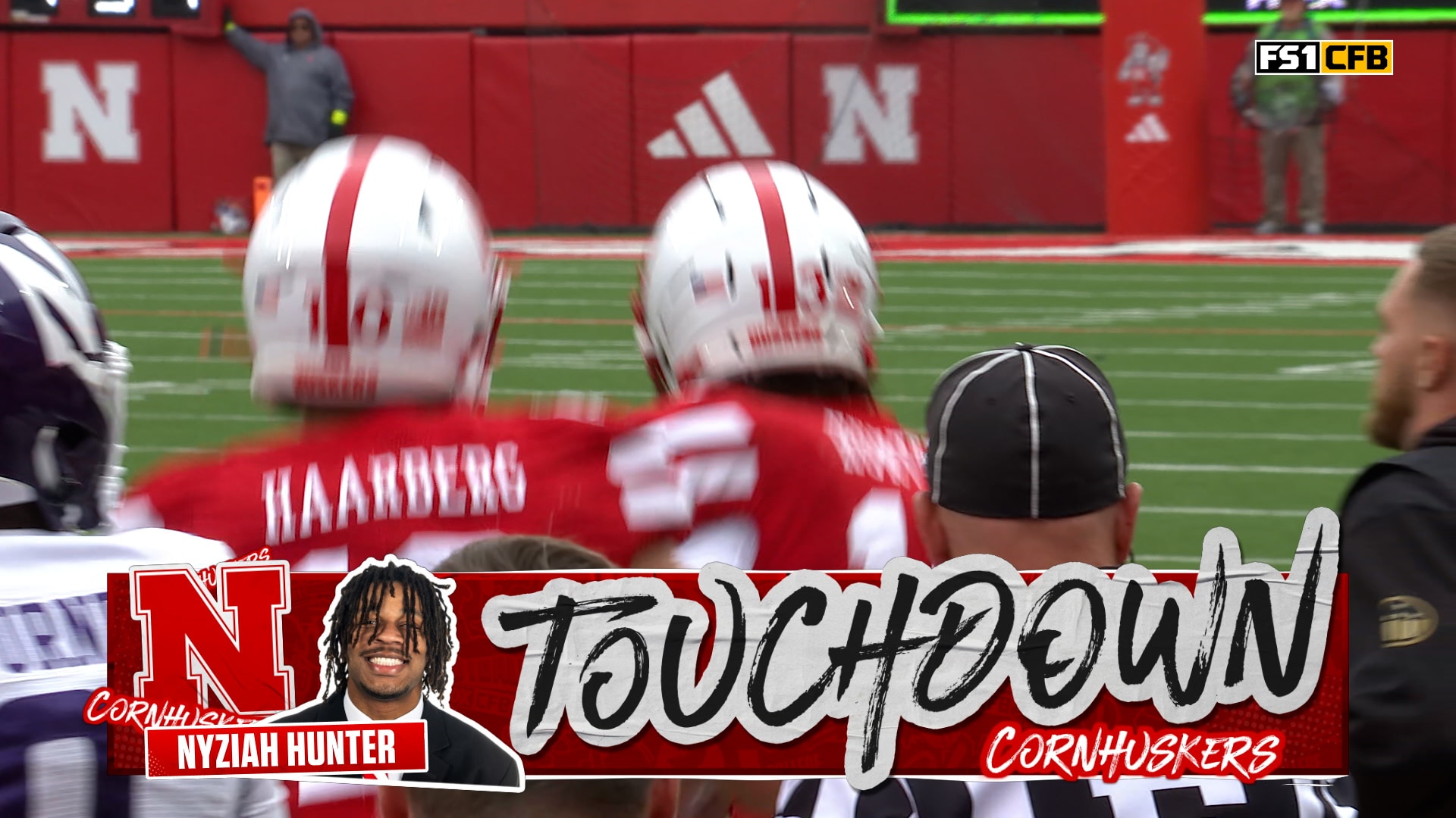 Nyziah Hunter snags 12-yard TD, extending Nebraska's lead over Northwestern