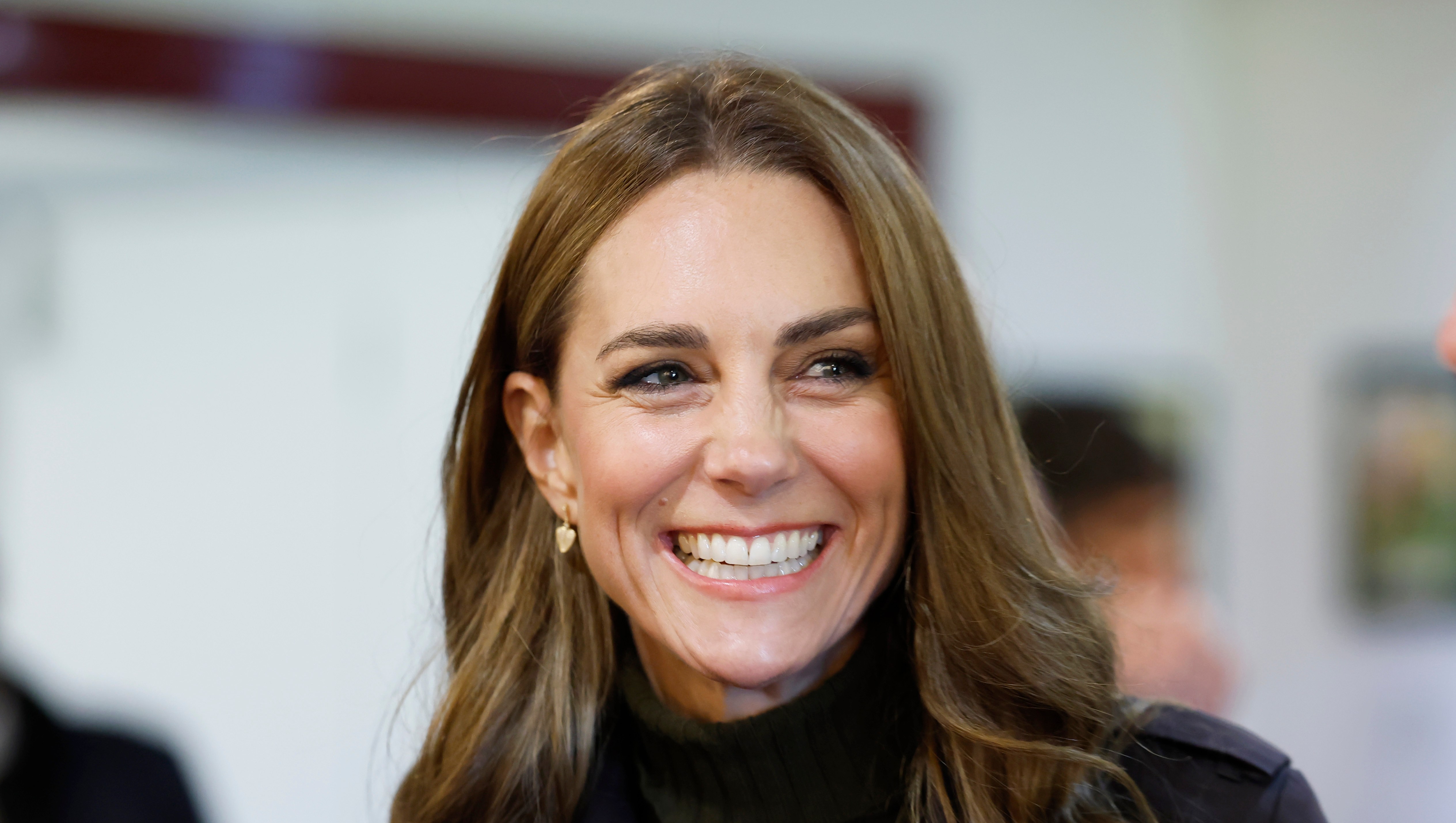 According to Kate Middleton, Chelsea Boots Season Is Here — Copy Her Style