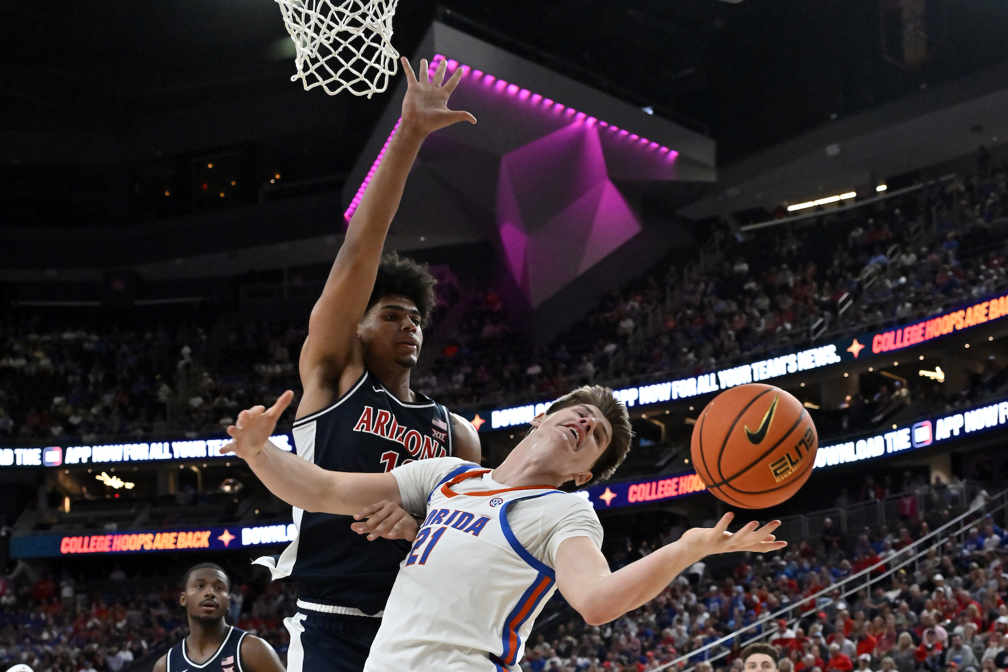 Who Is Koa Peat? 5 Things to Know About Univ. of Arizona Basketball Phenom