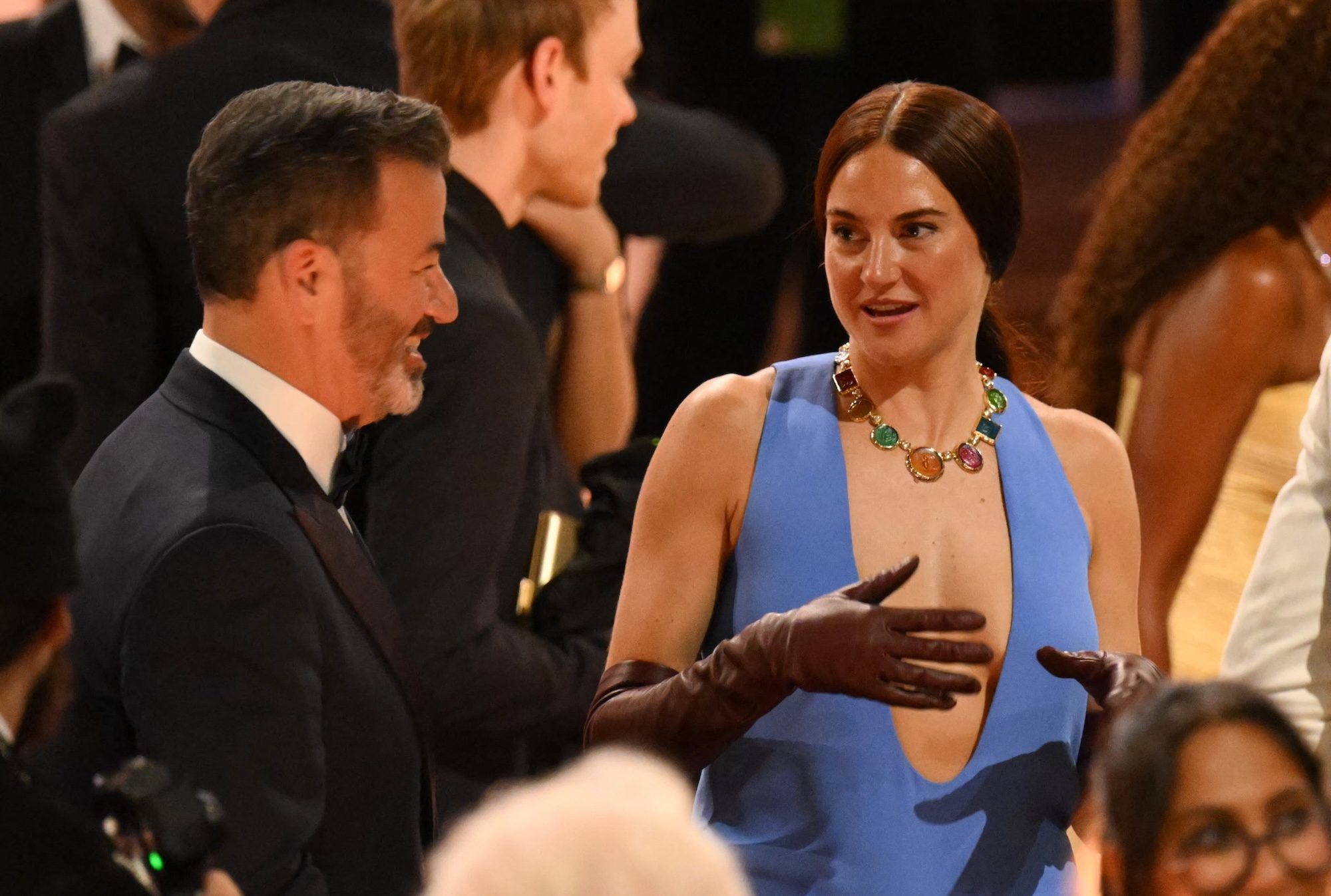 What You Didn’t See on TV at the 2026 Emmys: PDA, Reunions and More