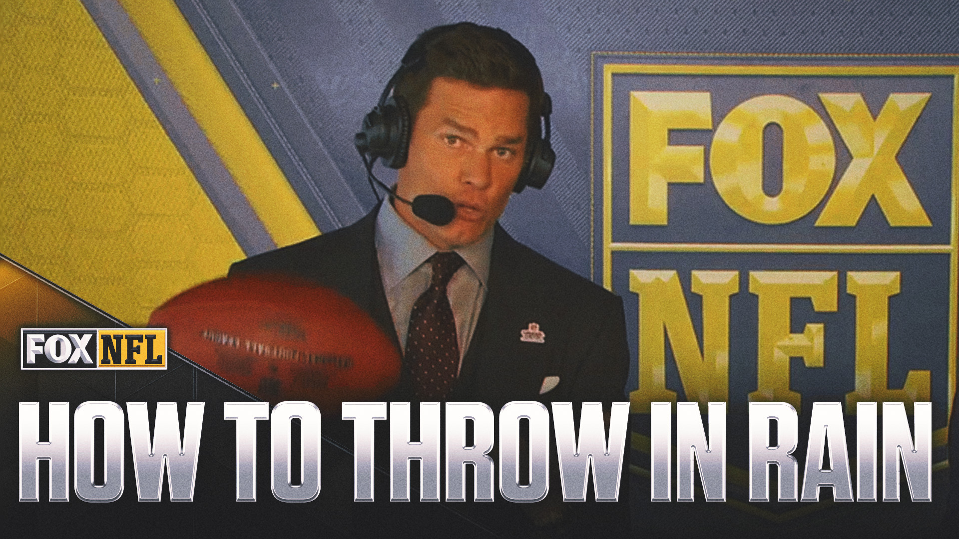 Tom Brady Breaks Down How QBs Should Throw In The Rain During Rams-Eagles Game