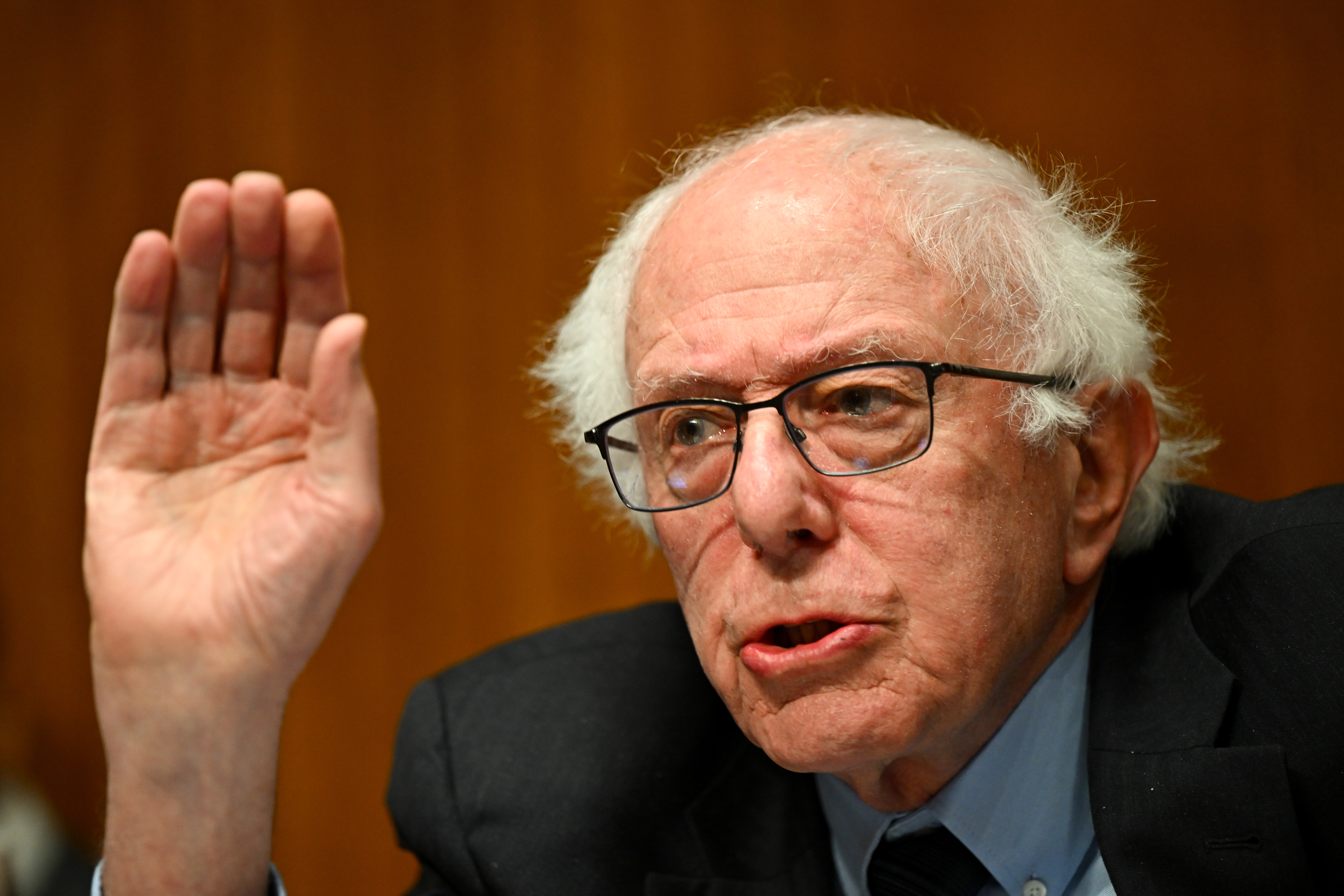 Bernie Sanders explains his proposed billionaire tax