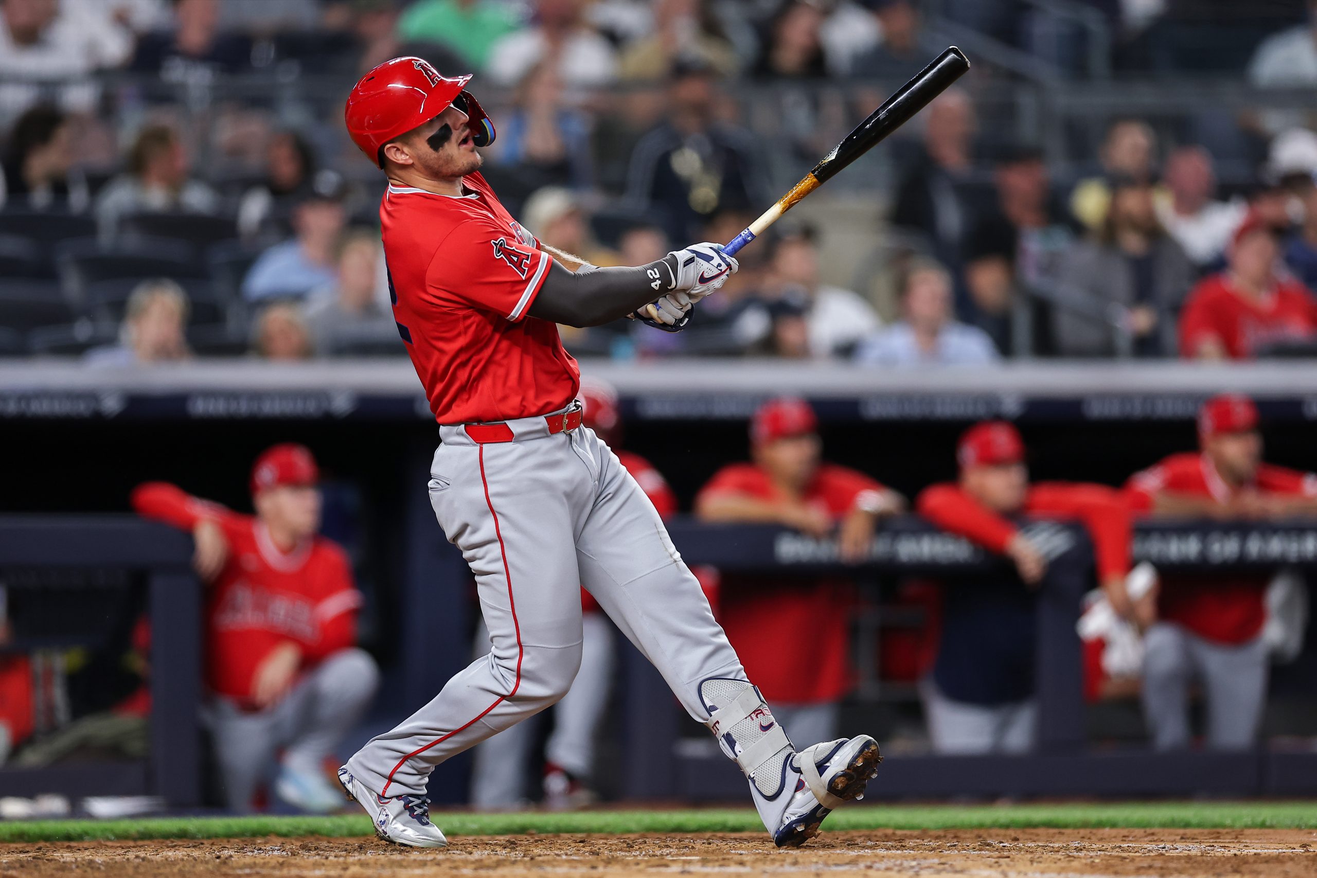 2026 MLB Odds: Who Will Lead MLB in Home Runs? Trout Surging After Yankees Series