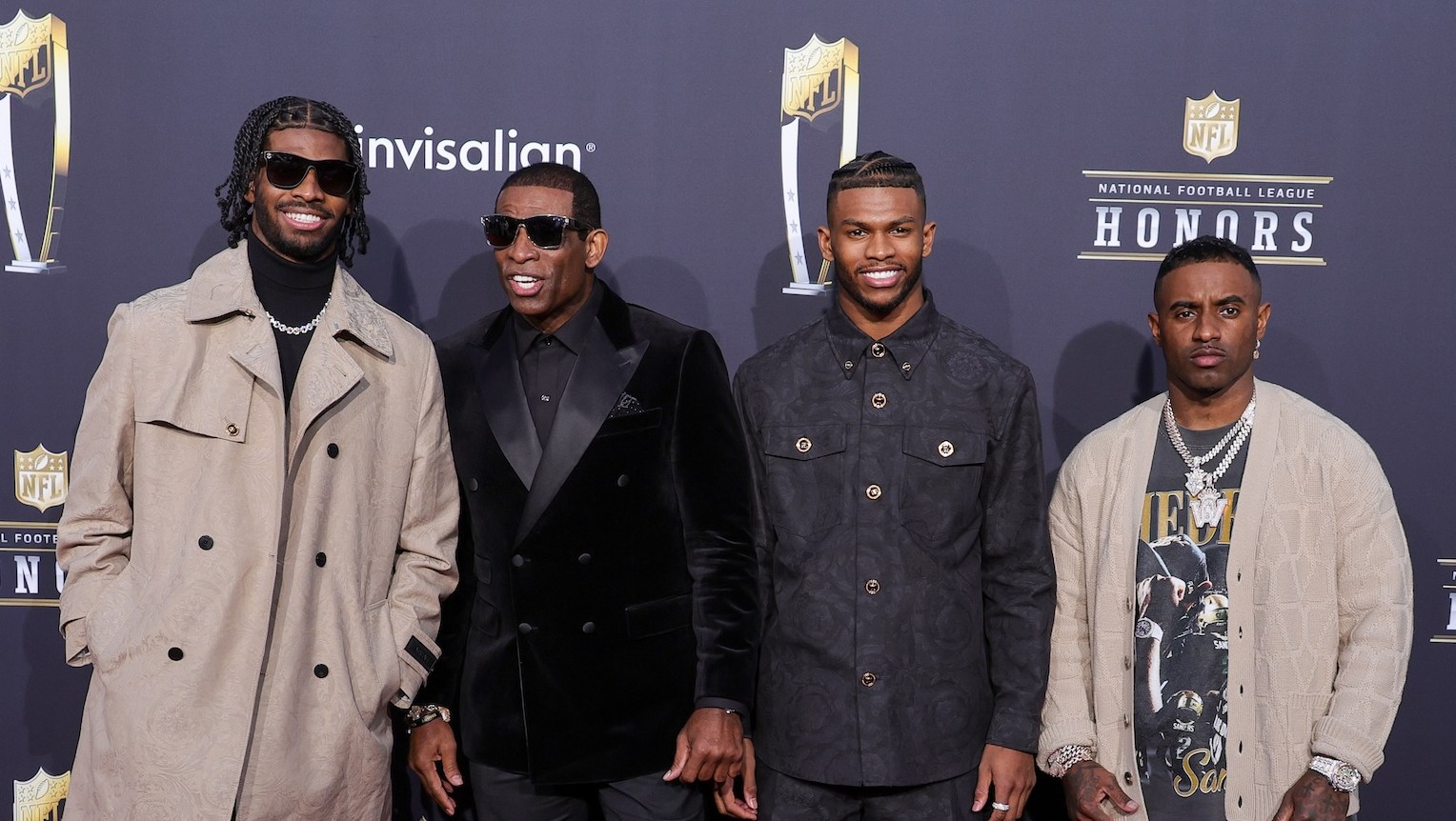 Sanders Family Enjoys Funny Thanksgiving Moments Before Shedeur’s 2nd NFL Start