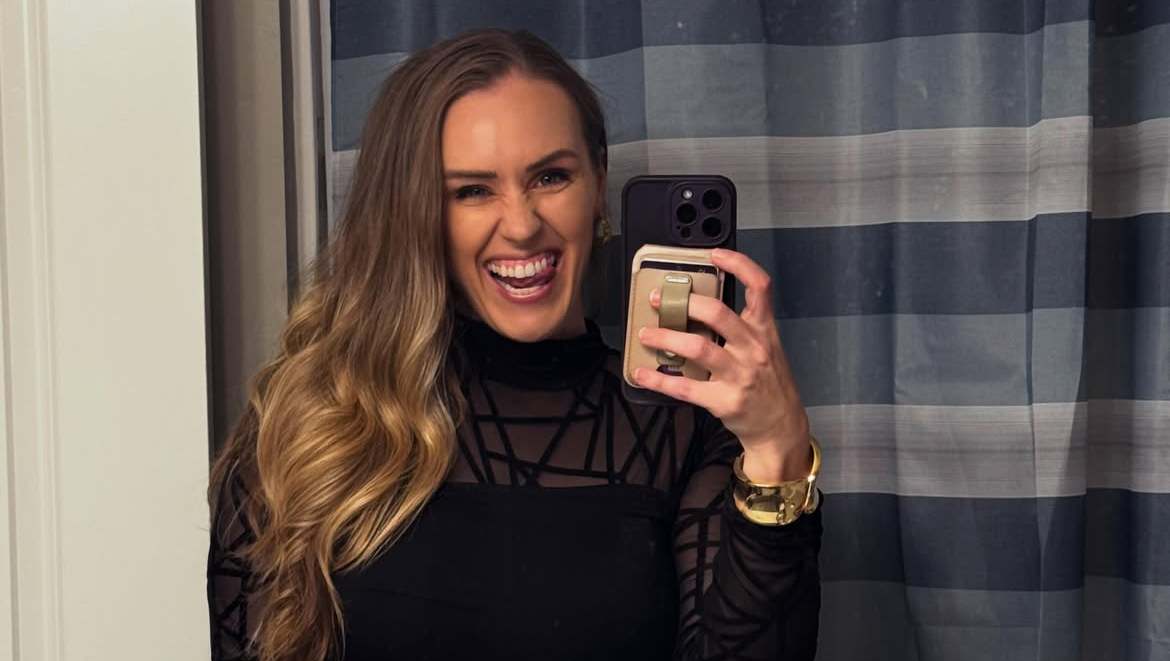 Jen Hamilton Stuns in Sheer Revenge Top and Jeans for Night Out Amid Divorce