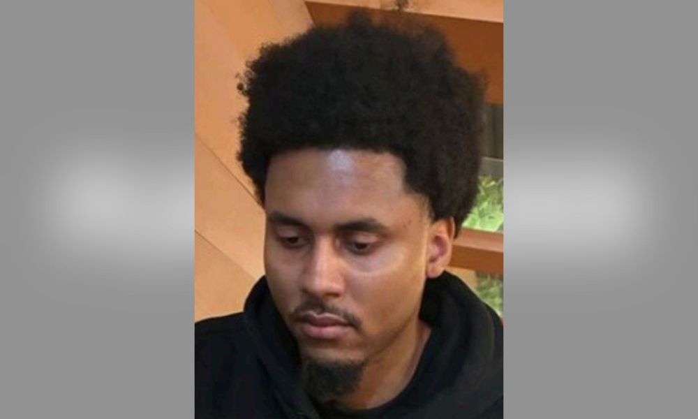 Victor Wembanyama Says His Missing Friend Disappeared From Chicago Airport