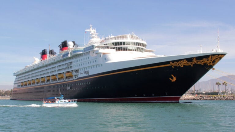 Stormy Conditions Derail Disney Wonder’s Planned Hawaii Sailing