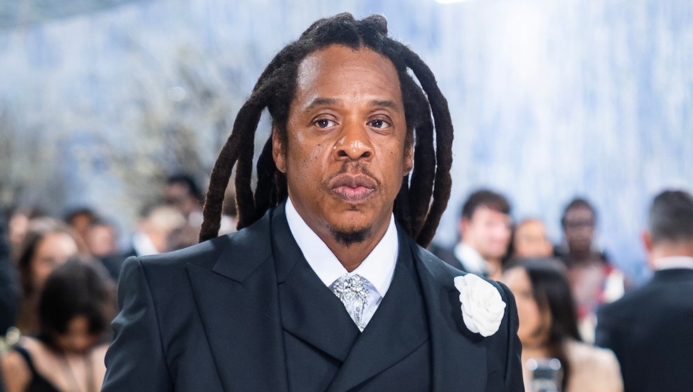 Jay-Z Blasts Kanye West, Nicki Minaj and Drake in Roots Picnic Freestyle
