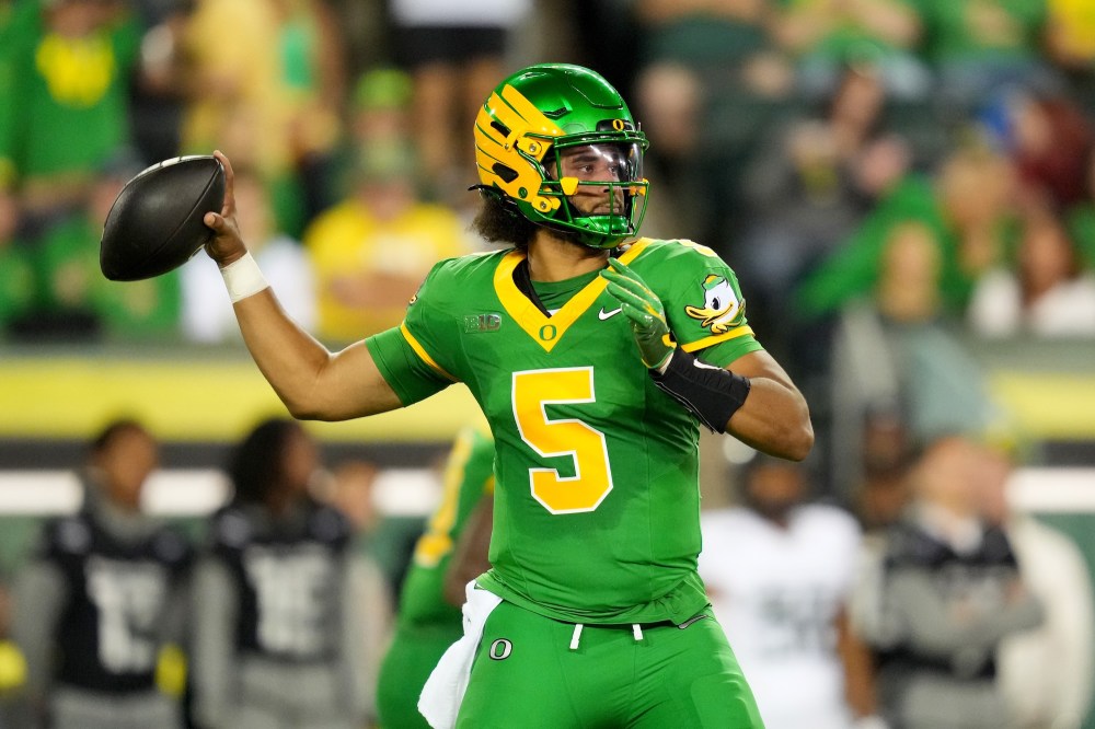 Star Oregon Quarterback Dante Moore Hospitalized After 'Disgusting' Late Hit