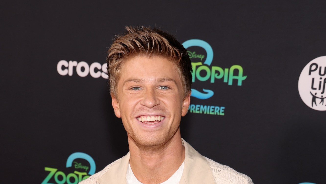 Robert Irwin Jokes About 'DWTS' Always Having Him Shirtless, Teases Spinoff
