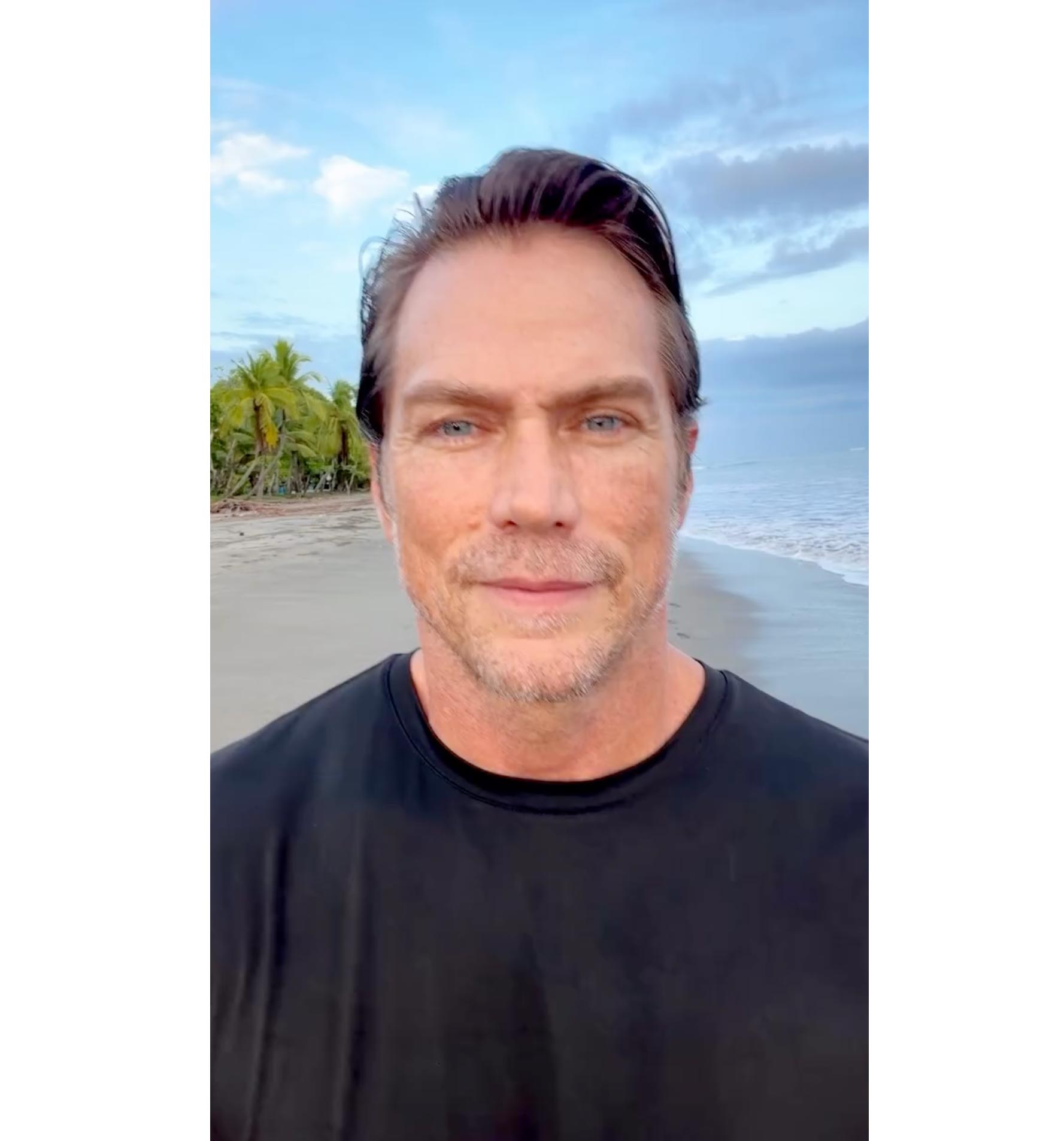 Sex and the City's Smith Resurfaces After 3-Year Hiatus, Reveals Where He Went