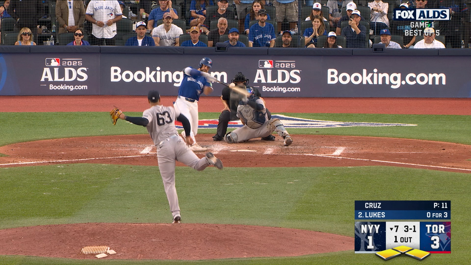 Andrés Giménez singles in run, Nathan Lukes doubles in two runs to extend Blue Jays' lead over Yankees