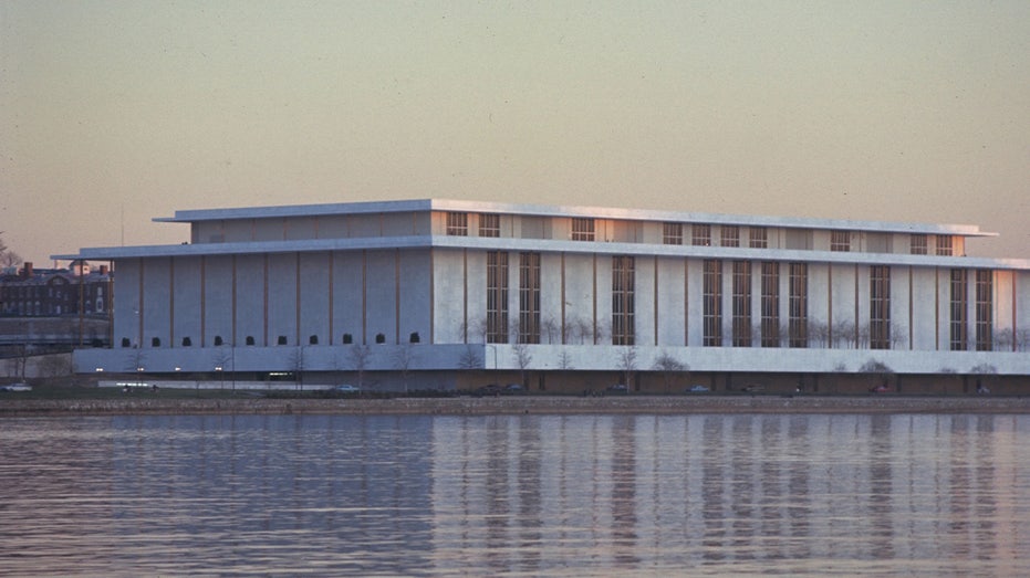 Trump Kennedy Center's board votes unanimously to approve $257M renovations and two-year closure